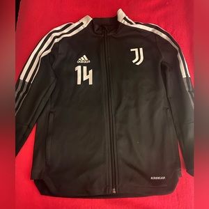 Juventus warm up jacket .